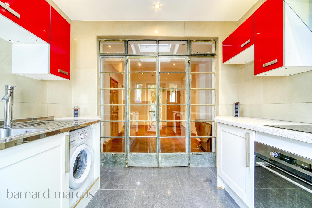 1 bed 1st Floor Flat for rent in Streatham. From Barnard Marcus Lettings - Streatham Lettings