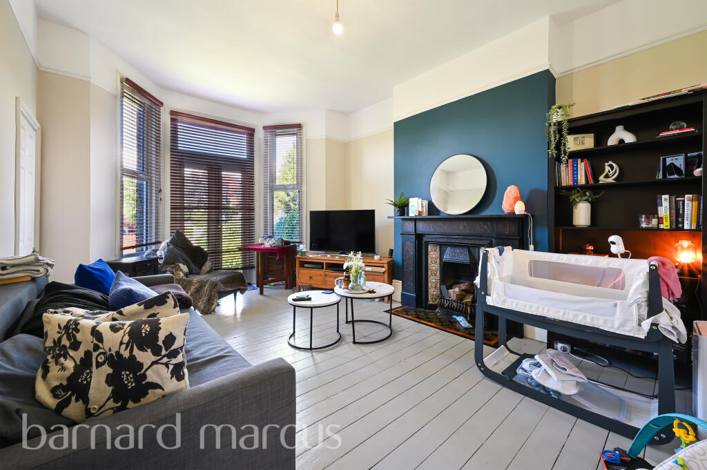 2 bed Apartment for rent in Streatham. From Barnard Marcus Lettings - Streatham Lettings 2 bed Apartment for rent in Streatham. From Barnard Marcus Lettings - Streatham Lettings