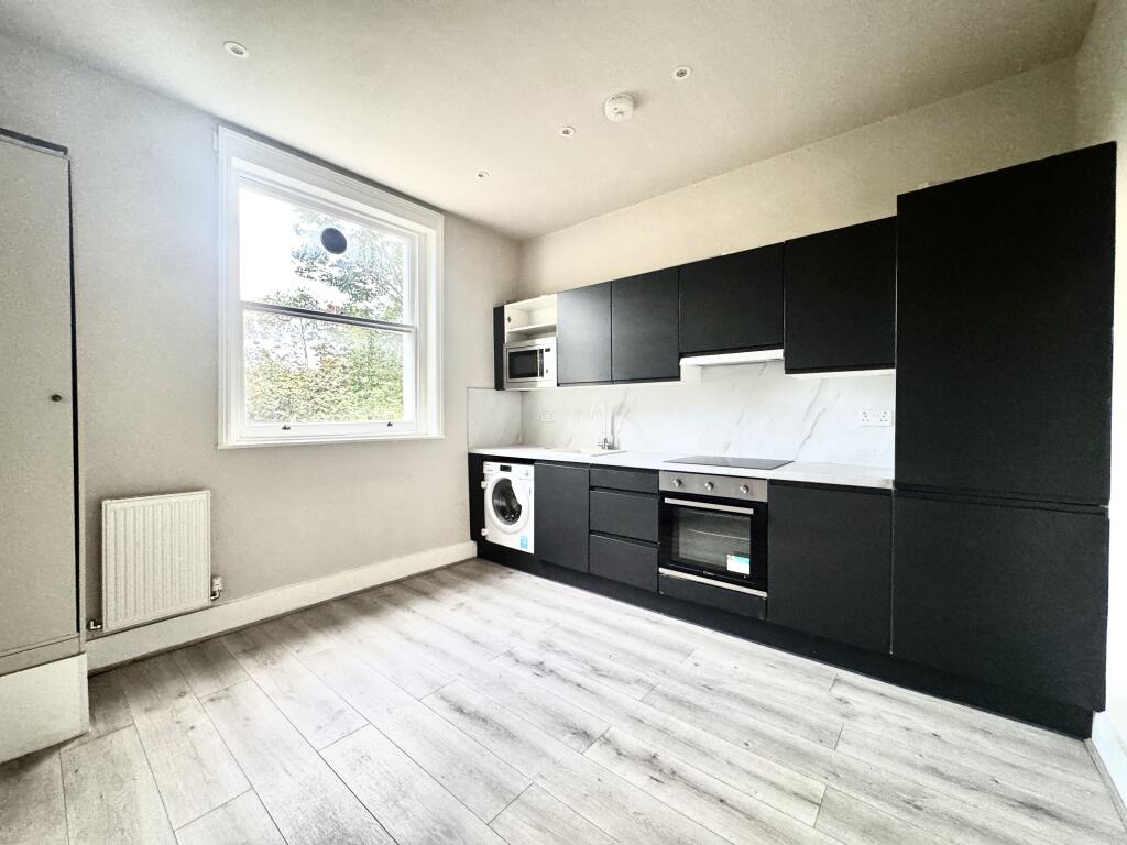 1 bed 1st Floor Flat for rent in London. From Barnard Marcus Lettings - Streatham Lettings