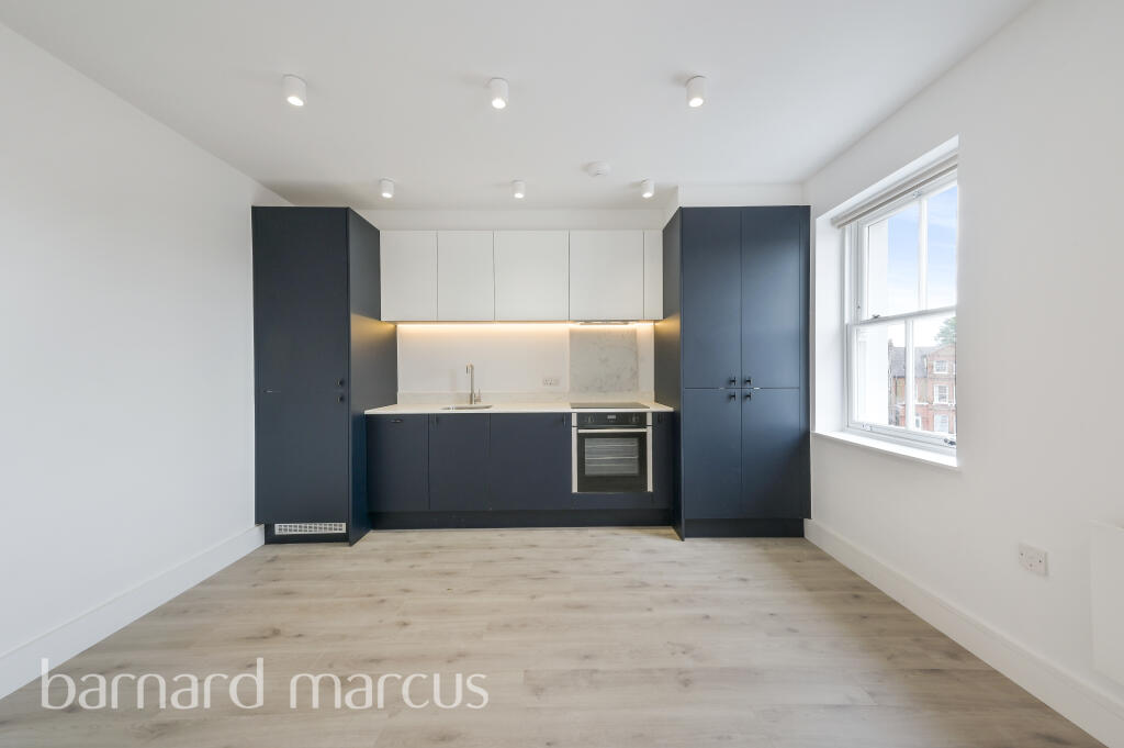 2 bed Apartment for rent in Streatham. From Barnard Marcus Lettings - Streatham Lettings 2 bed Apartment for rent in Streatham. From Barnard Marcus Lettings - Streatham Lettings