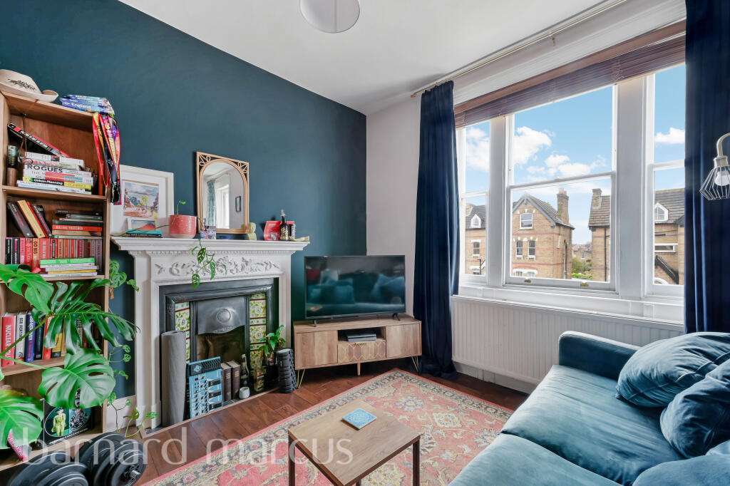1 bed Apartment for rent in Streatham. From Barnard Marcus Lettings - Streatham Lettings 1 bed Apartment for rent in Streatham. From Barnard Marcus Lettings - Streatham Lettings