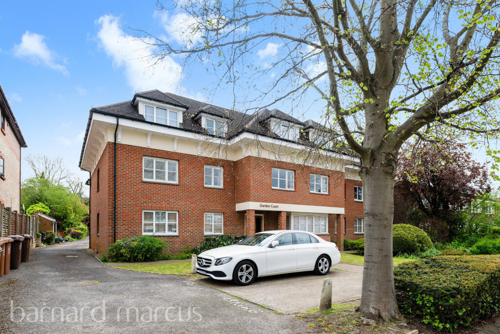 2 bed Apartment for rent in Stoneleigh. From Barnard Marcus Lettings - Sutton Lettings
