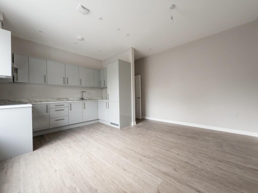 1 bed Apartment for rent in Carshalton. From Barnard Marcus Lettings - Sutton Lettings
