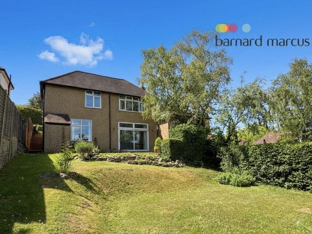 4 bed Detached for rent in Purley. From Barnard Marcus Lettings - Sutton Lettings 4 bed Detached for rent in Purley. From Barnard Marcus Lettings - Sutton Lettings