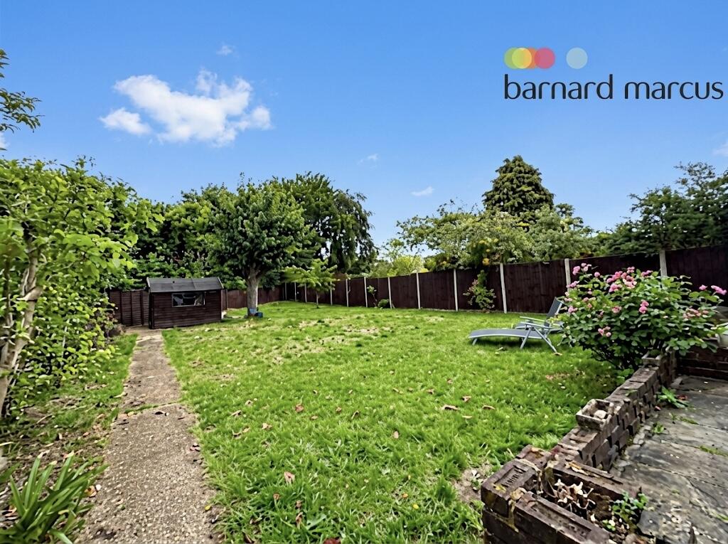 3 bed Apartment for rent in Ewell. From Barnard Marcus Lettings - Sutton Lettings
