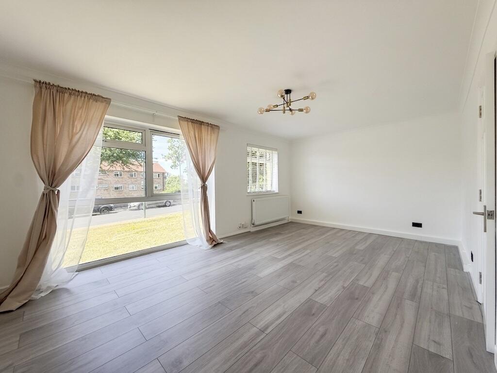 2 bed Apartment for rent in Carshalton. From Barnard Marcus Lettings - Sutton Lettings 2 bed Apartment for rent in Carshalton. From Barnard Marcus Lettings - Sutton Lettings