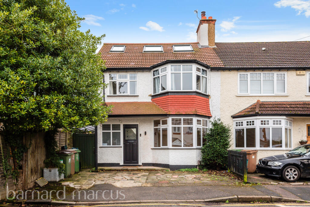 4 bed Detached for rent in Carshalton. From Barnard Marcus Lettings - Sutton Lettings