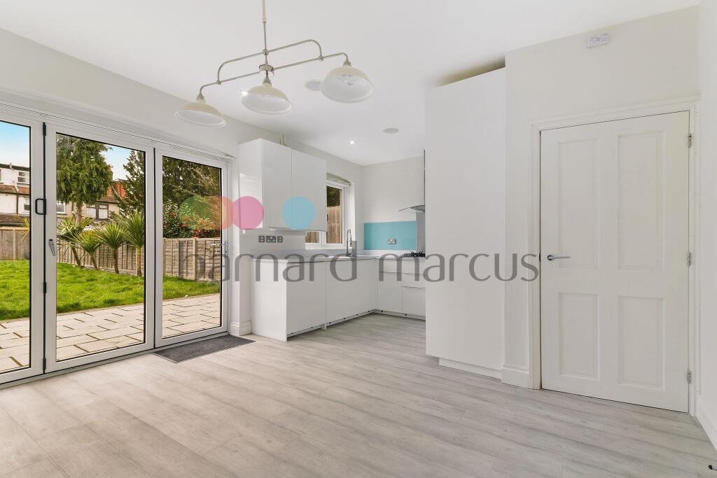 3 bed Detached for rent in Croydon. From Barnard Marcus Lettings - Thornton Heath Lettings