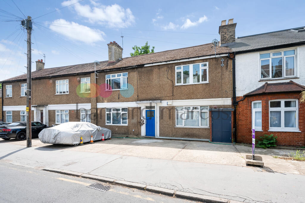1 bed 1st Floor Flat for rent in Penge. From Barnard Marcus Lettings - Thornton Heath Lettings 1 bed 1st Floor Flat for rent in Penge. From Barnard Marcus Lettings - Thornton Heath Lettings