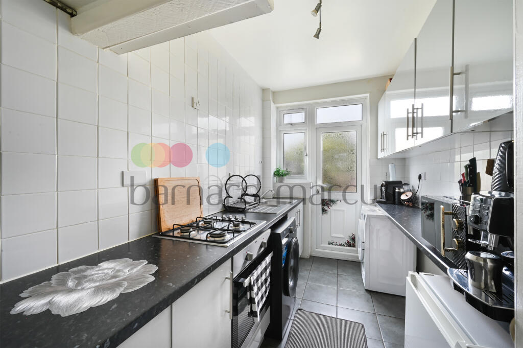3 bed Detached for rent in Croydon. From Barnard Marcus Lettings - Thornton Heath Lettings 3 bed Detached for rent in Croydon. From Barnard Marcus Lettings - Thornton Heath Lettings