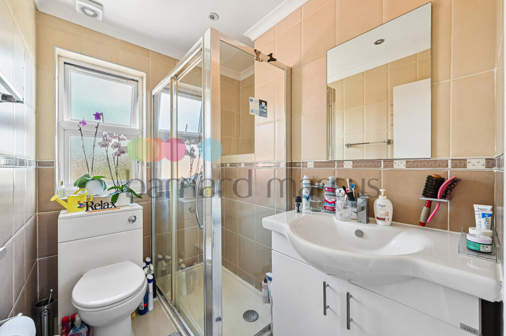 4 bed 1st Floor Flat for rent in Streatham. From Barnard Marcus Lettings - Thornton Heath Lettings 4 bed 1st Floor Flat for rent in Streatham. From Barnard Marcus Lettings - Thornton Heath Lettings