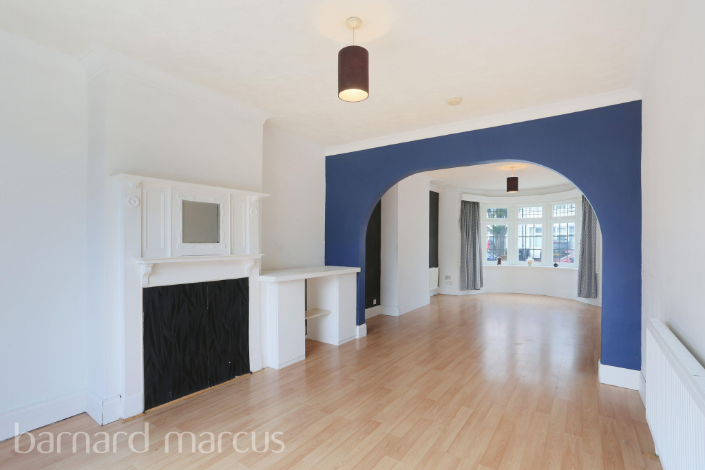 3 bed Detached for rent in Croydon. From Barnard Marcus Lettings - Thornton Heath Lettings