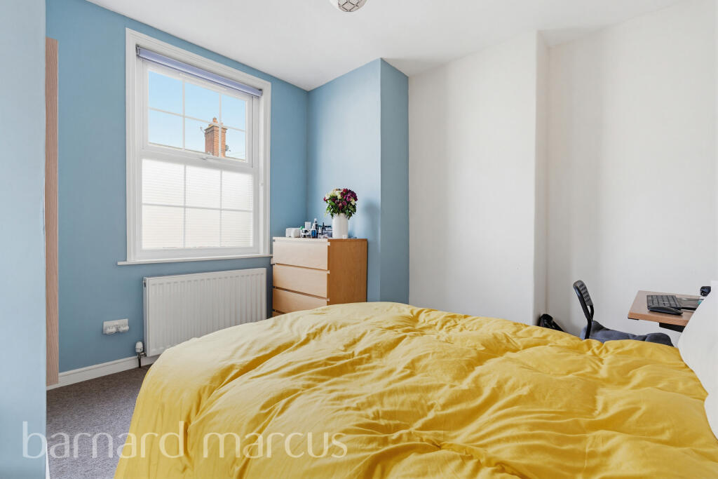 2 bed Detached for rent in London. From Barnard Marcus Lettings - Tooting Lettings
