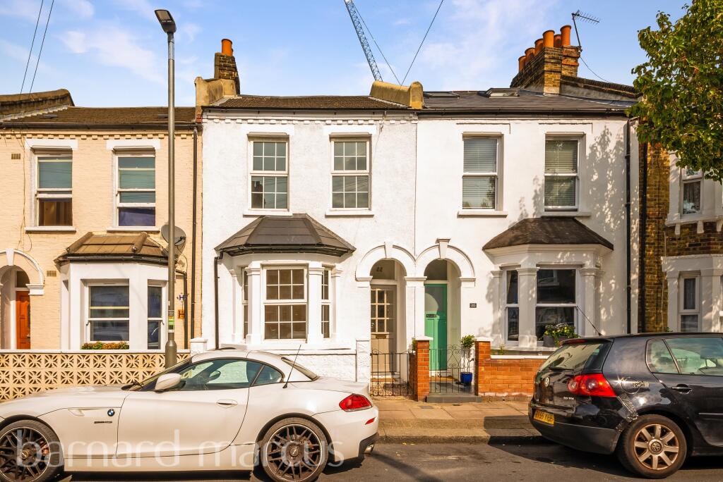 4 bed Detached for rent in Merton. From Barnard Marcus Lettings - Tooting Lettings 4 bed Detached for rent in Merton. From Barnard Marcus Lettings - Tooting Lettings