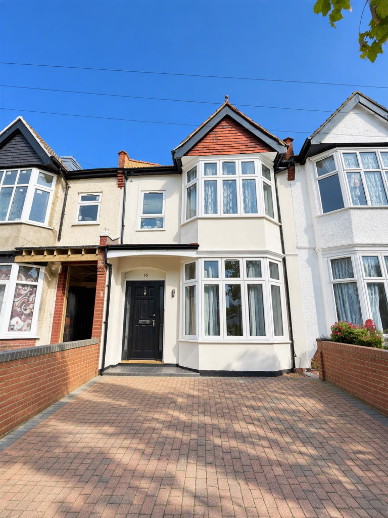 1 bed 1st Floor Flat for rent in Mitcham. From Barnard Marcus Lettings - Tooting Lettings 1 bed 1st Floor Flat for rent in Mitcham. From Barnard Marcus Lettings - Tooting Lettings