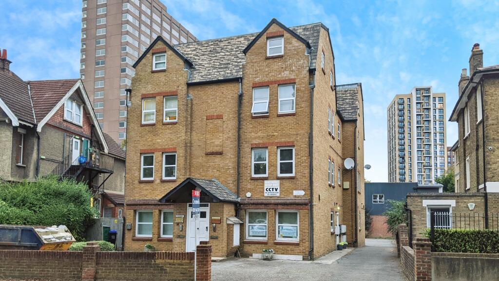 1 bed Apartment for rent in Carshalton. From Barnard Marcus Lettings - Wallington - Lettings 1 bed Apartment for rent in Carshalton. From Barnard Marcus Lettings - Wallington - Lettings