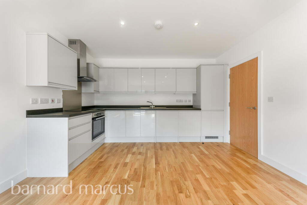 2 bed Apartment for rent in Croydon. From Barnard Marcus Lettings - Wallington - Lettings