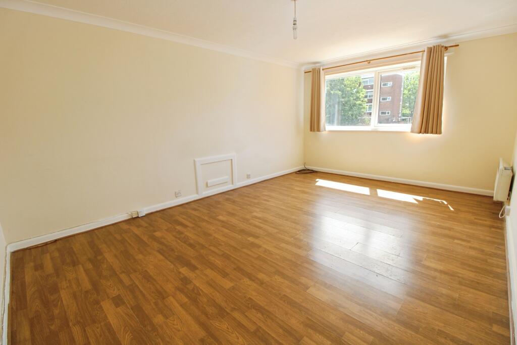 2 bed 1st Floor Flat for rent in Wallington. From Barnard Marcus Lettings - Wallington - Lettings