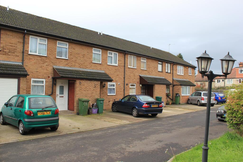 2 bed Mid Terraced House for rent in Mitcham. From Barnard Marcus Lettings - Wallington - Lettings