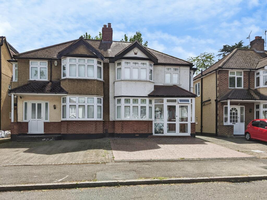 3 bed Semi Detached for rent in Croydon. From Barnard Marcus Lettings - Wallington - Lettings 3 bed Semi Detached for rent in Croydon. From Barnard Marcus Lettings - Wallington - Lettings