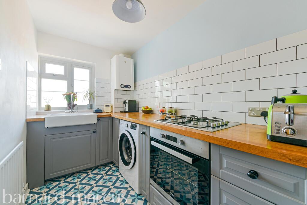 1 bed Apartment for rent in Mitcham. From Barnard Marcus Lettings - Wallington - Lettings 1 bed Apartment for rent in Mitcham. From Barnard Marcus Lettings - Wallington - Lettings