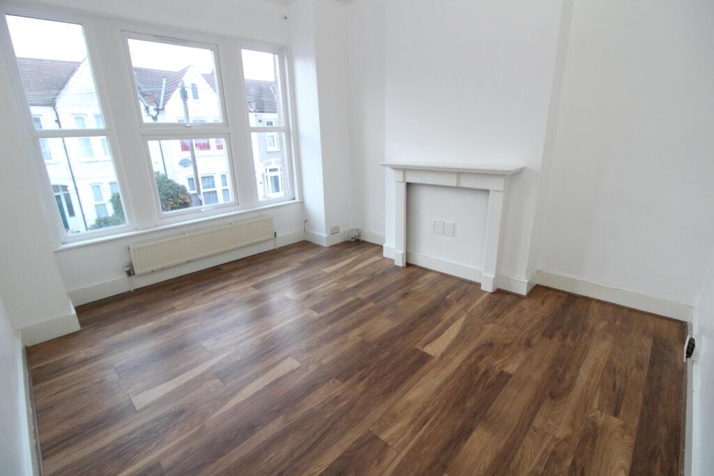 2 bed Annexe for rent in Mitcham. From Barnard Marcus Lettings - Wallington - Lettings