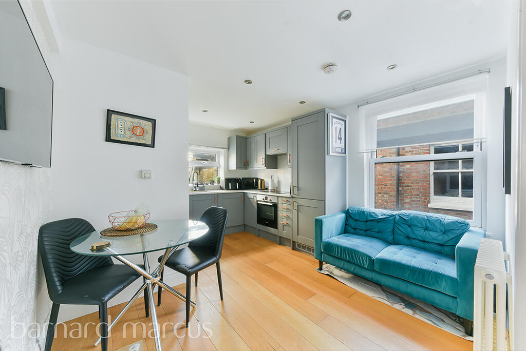 1 bed Apartment for rent in London. From Barnard Marcus Lettings - West Kensington - Lettings