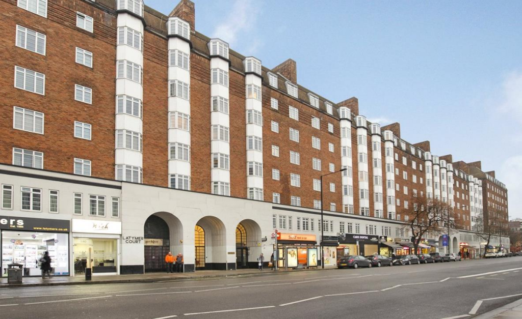 4 bed 1st Floor Flat for rent in London. From Barnard Marcus Lettings - West Kensington - Lettings