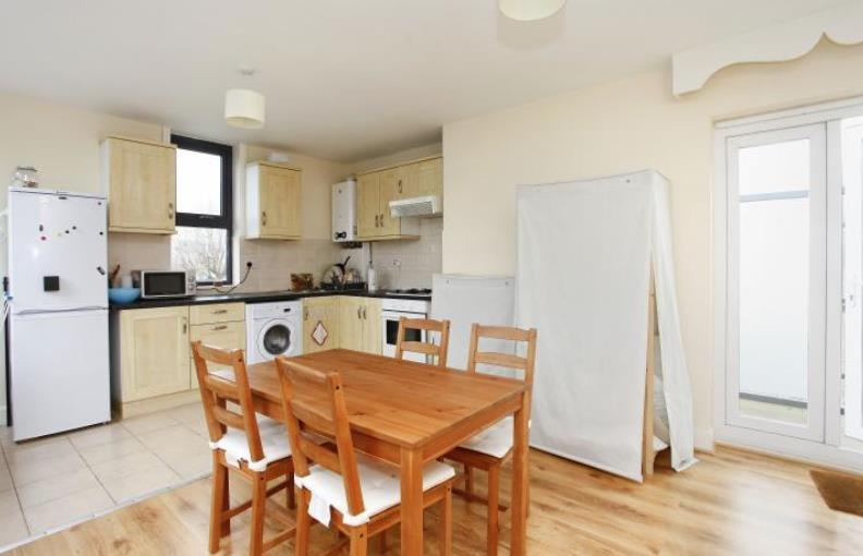 3 bed Apartment for rent in Paddington. From Barnard Marcus Lettings - West Kensington - Lettings