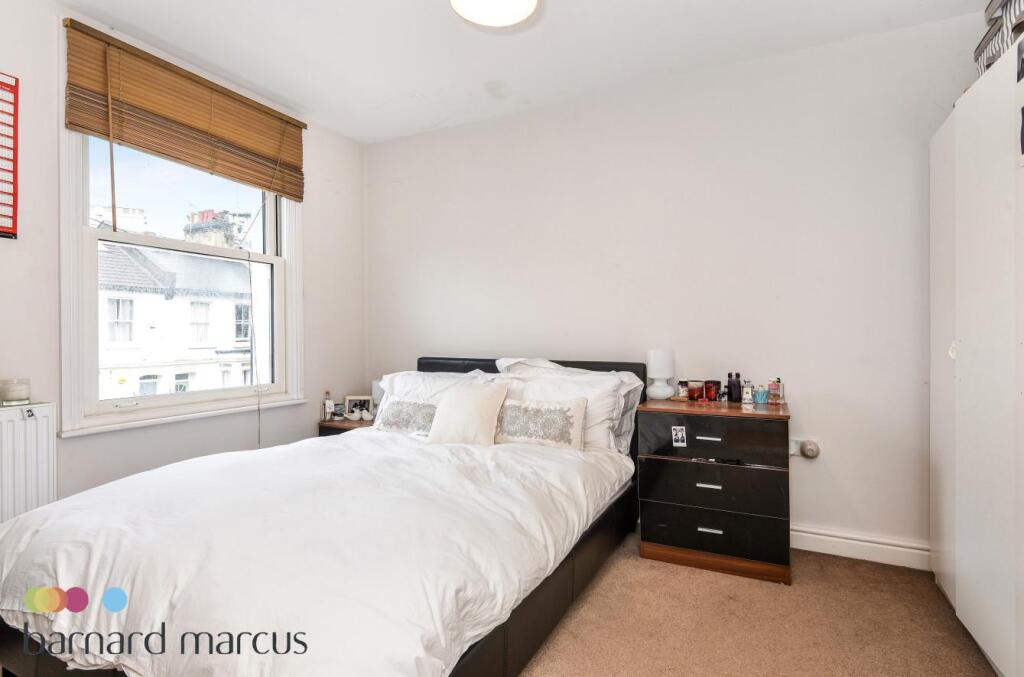 2 bed Apartment for rent in London. From Barnard Marcus Lettings - West Kensington - Lettings