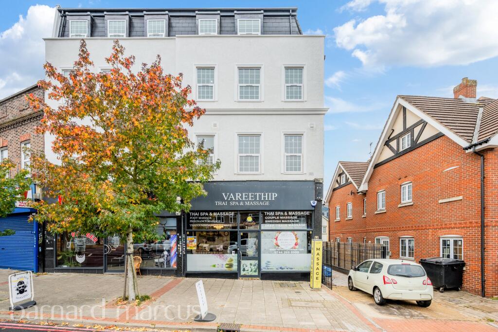 2 bed Apartment for rent in Worcester Park. From Barnard Marcus Lettings - Worcester Park - Lettings