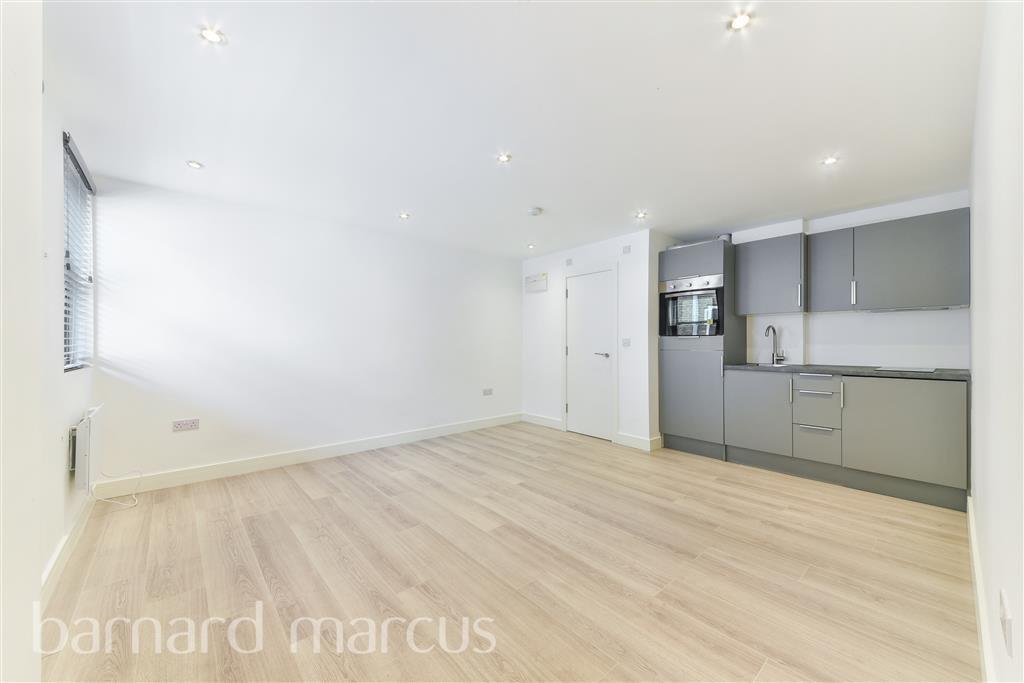0 bed Studio for rent in East Molesey. From Barnard Marcus Lettings - Worcester Park - Lettings