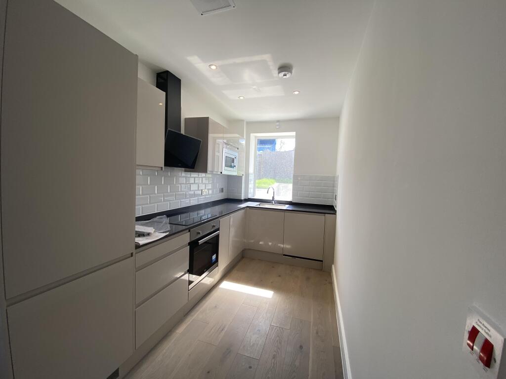 1 bed Apartment for rent in London. From Barnard Marcus Lettings - Chiswick- Lettings