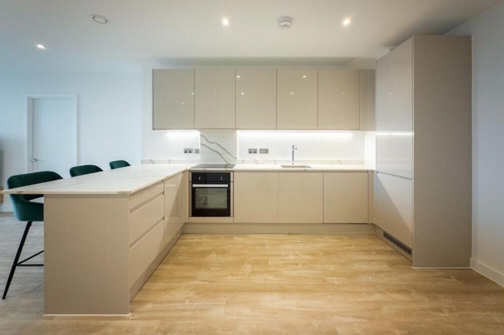 2 bed Apartment for rent in Hammersmith. From Barnard Marcus Lettings - Chiswick- Lettings 2 bed Apartment for rent in Hammersmith. From Barnard Marcus Lettings - Chiswick- Lettings