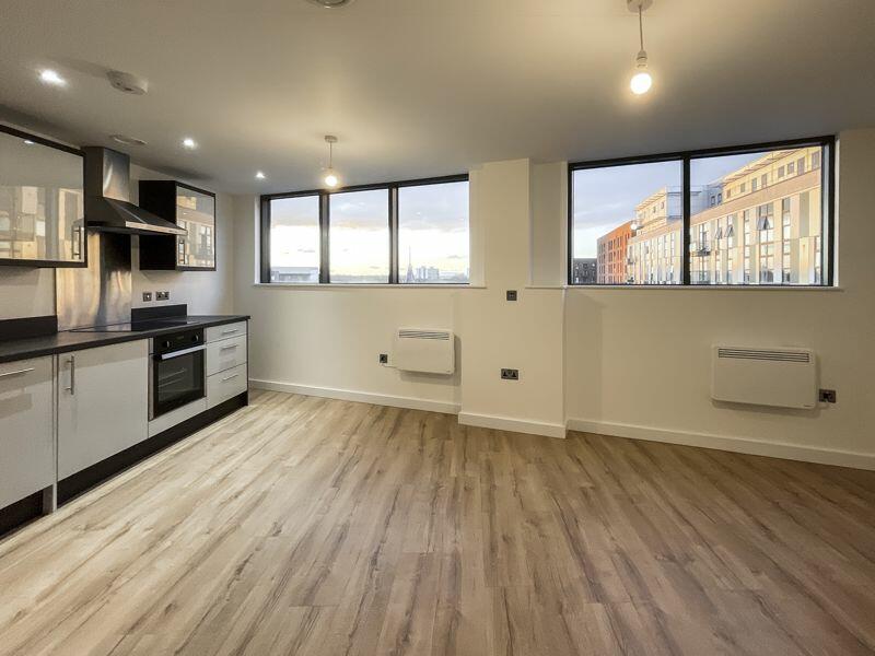 3 bed 1st Floor Flat for rent in Manchester. From Admove - Altrincham