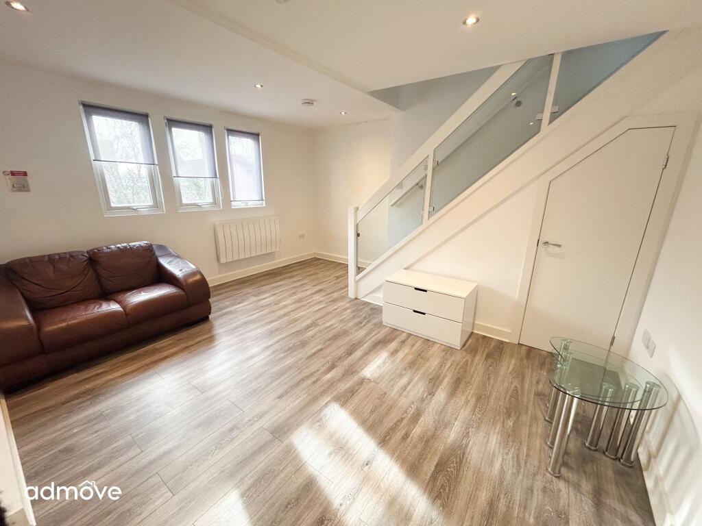2 bed Apartment for rent in Sale. From Admove - Altrincham 2 bed Apartment for rent in Sale. From Admove - Altrincham