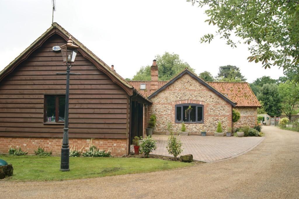 5 bed Detached for rent in Hilborough. From Bedfords - Bury St Edmunds 5 bed Detached for rent in Hilborough. From Bedfords - Bury St Edmunds