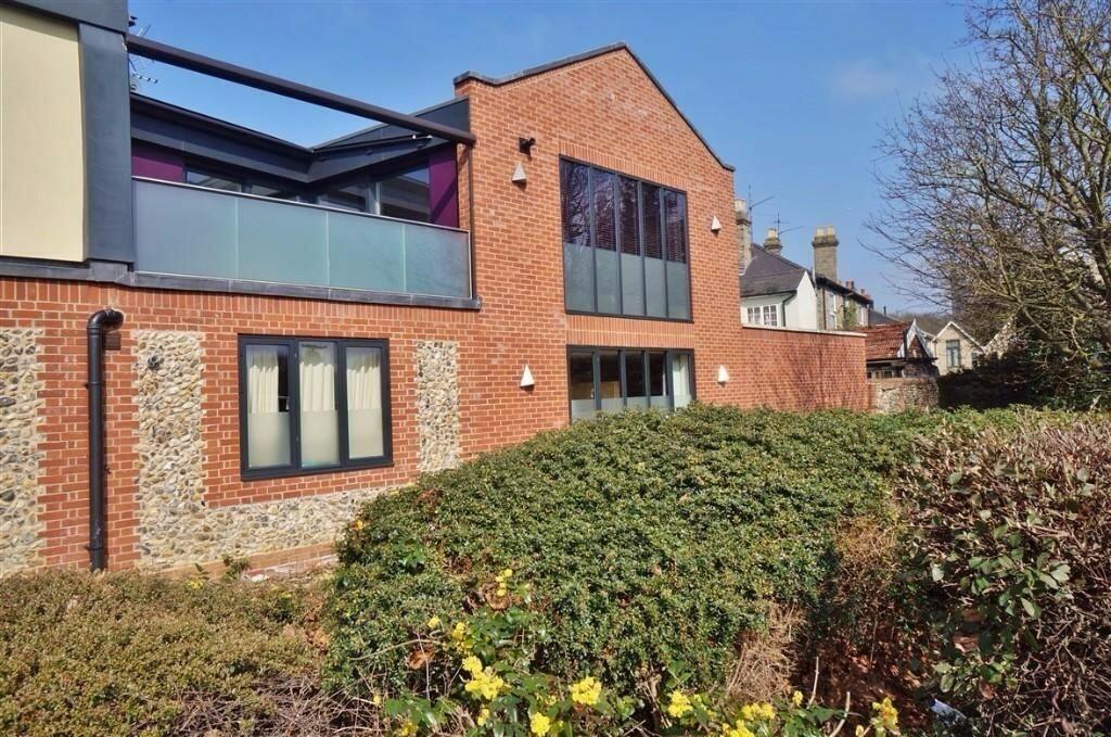 3 bed Detached for rent in Bury St Edmunds. From Bedfords - Bury St Edmunds 3 bed Detached for rent in Bury St Edmunds. From Bedfords - Bury St Edmunds