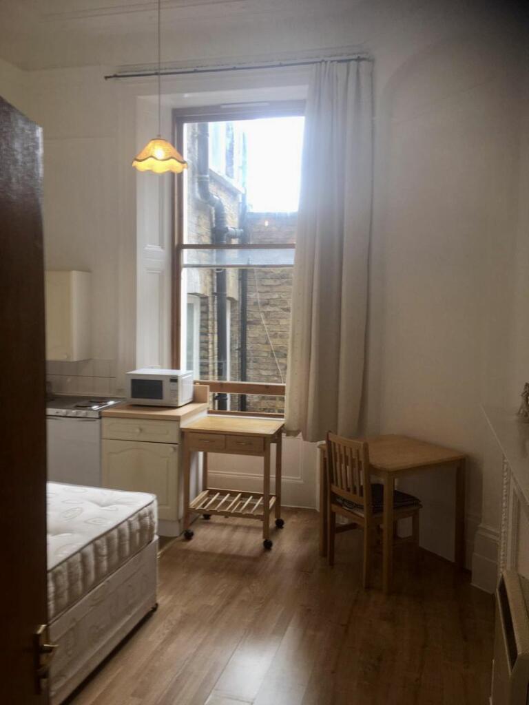 1 bed Detached House for rent in Kensington. From Bellman London Ltd - London