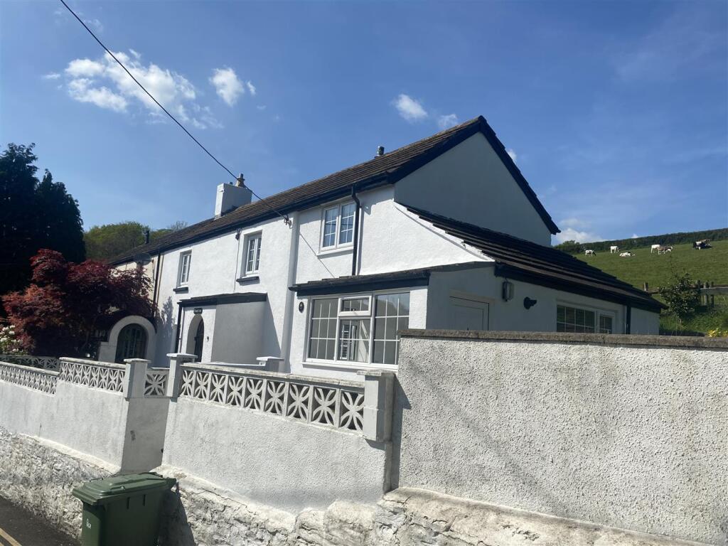 2 bed Semi Detached for rent in Caerphilly. From Aktons - Caerphilly 2 bed Semi Detached for rent in Caerphilly. From Aktons - Caerphilly