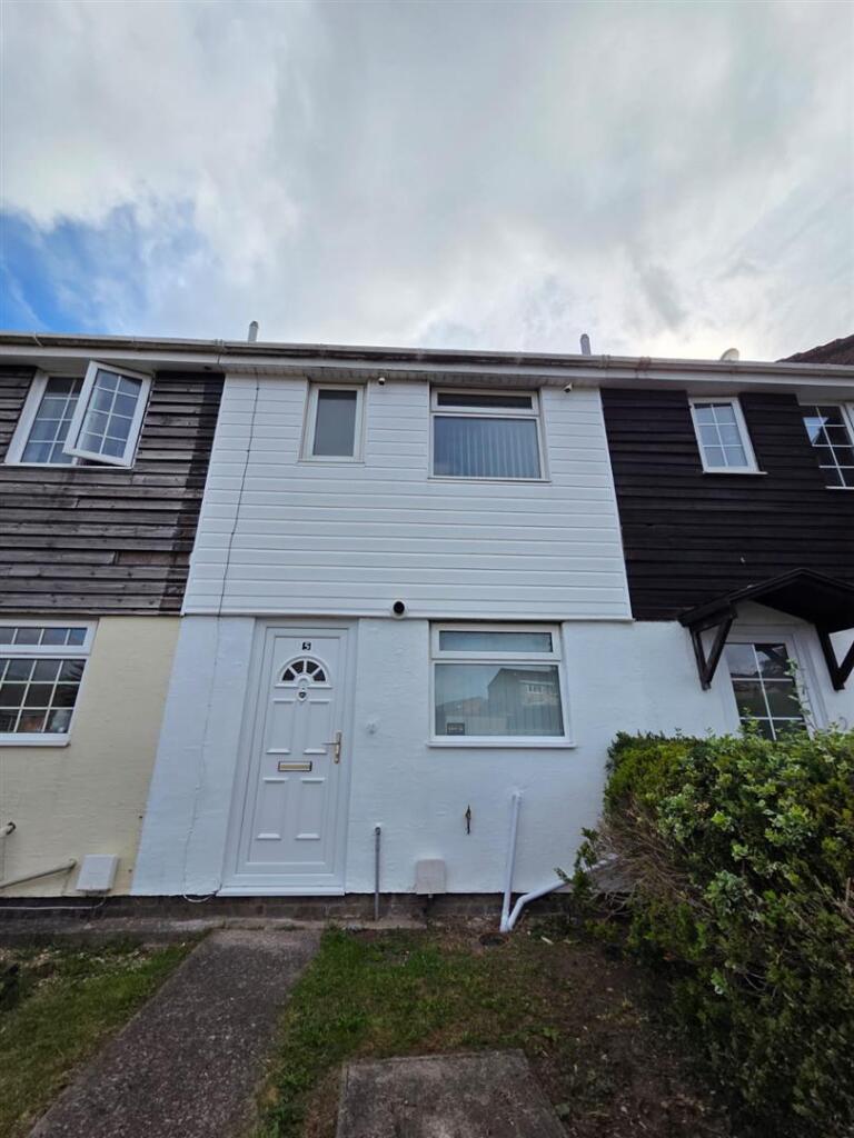 2 bed Mid Terraced House for rent in Caerphilly. From Aktons - Caerphilly