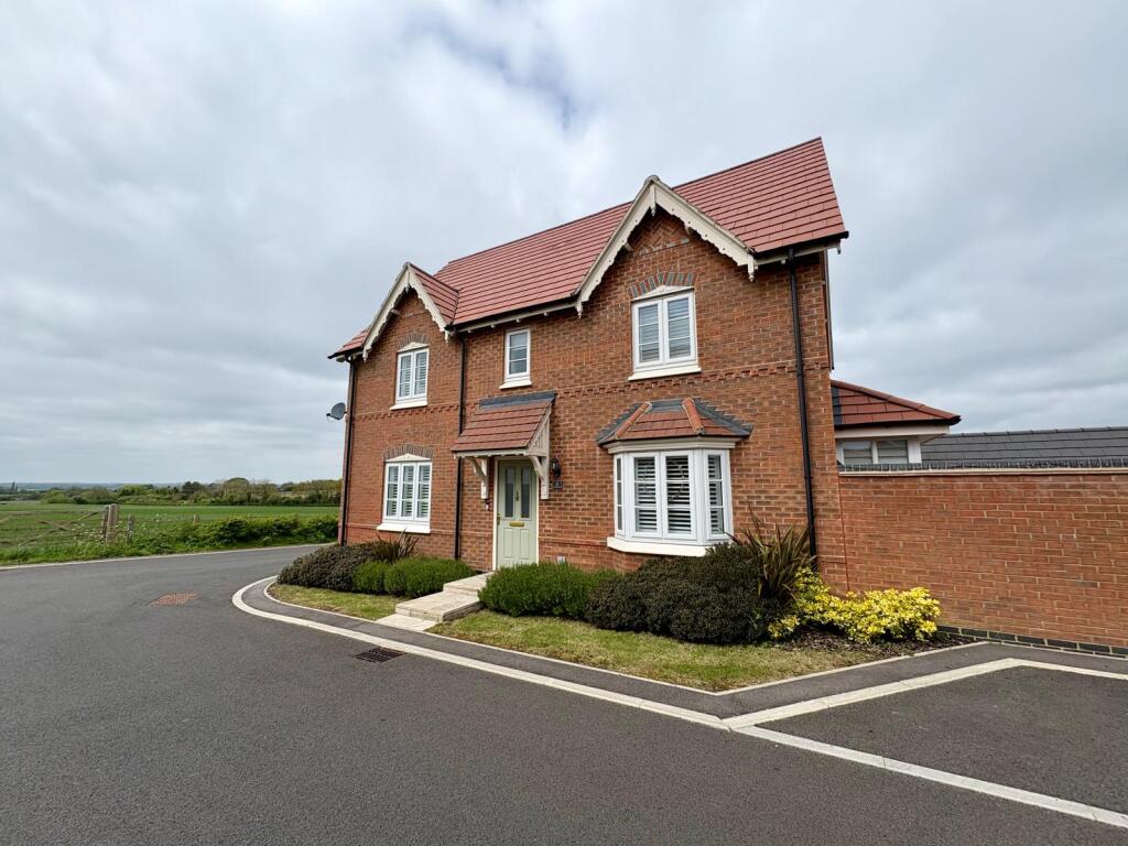 4 bed Detached for rent in Long Street. From Belvoir - Milton Keynes 4 bed Detached for rent in Long Street. From Belvoir - Milton Keynes