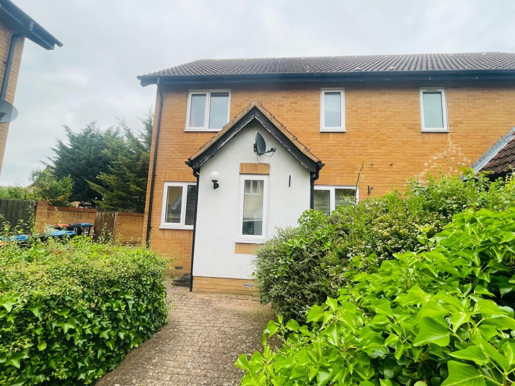 1 bed Detached for rent in Bow Brickhill. From Belvoir - Milton Keynes
