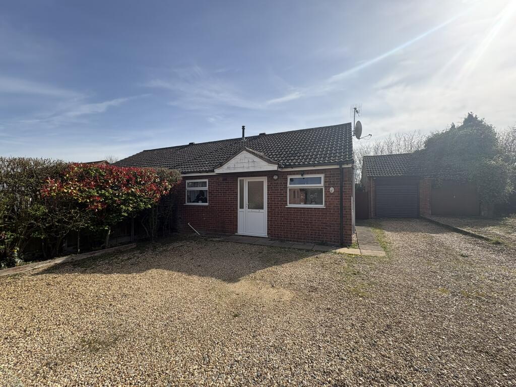 2 bed Bungalow for rent in Watton. From Belvoir Sales - Watton