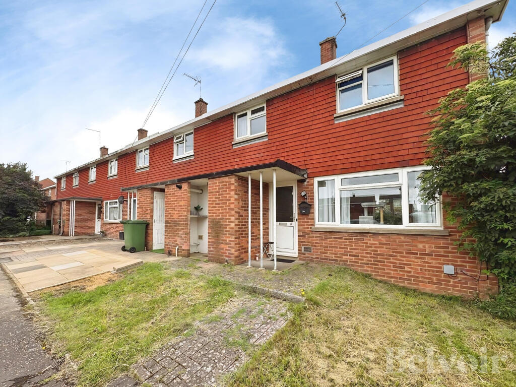 2 bed Mid Terraced House for rent in Watton. From Belvoir Sales - Watton