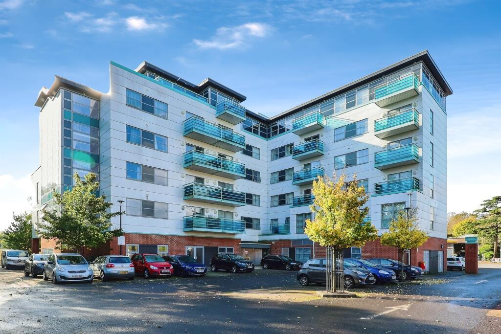 2 bed 1st Floor Flat for rent in Portsmouth. From Belvoir - Southsea