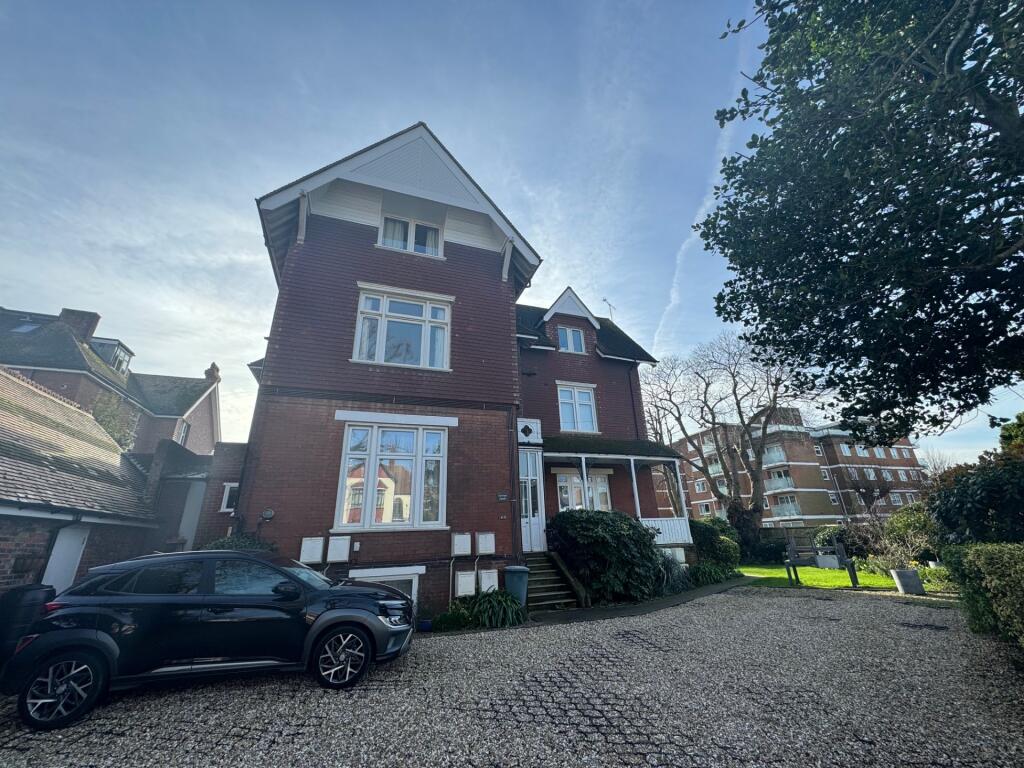 2 bed 1st Floor Flat for rent in Portsmouth. From Belvoir - Southsea