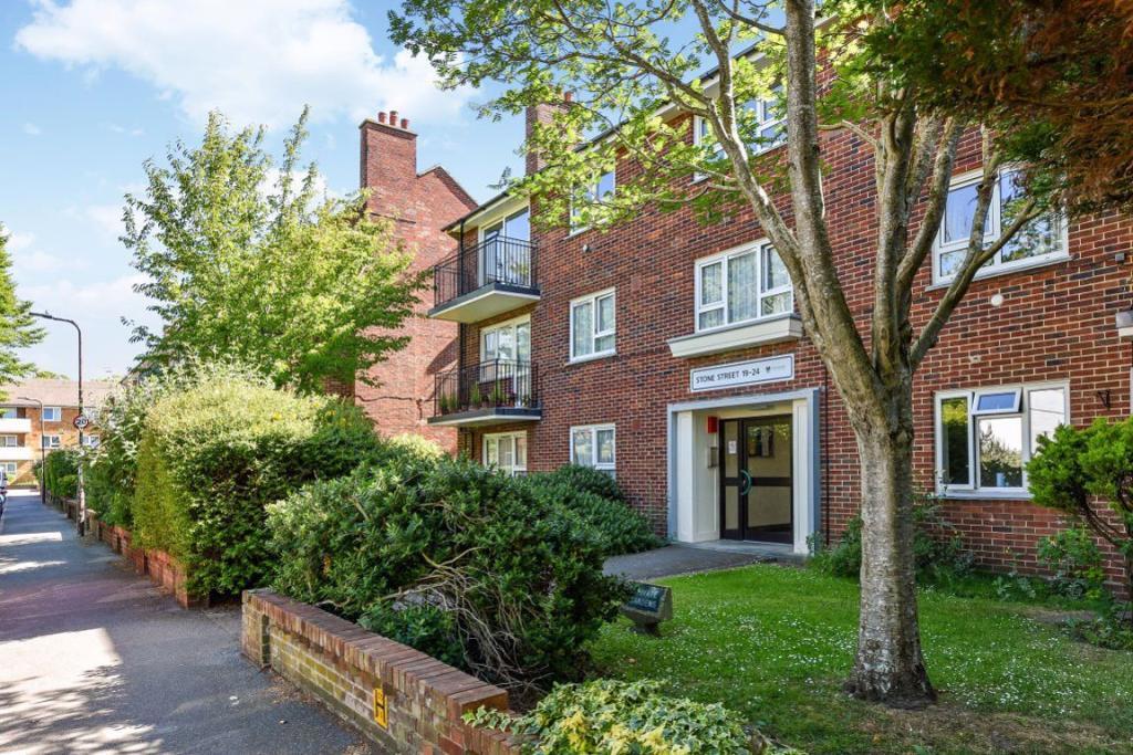 3 bed 1st Floor Flat for rent in Portsmouth. From Belvoir - Southsea 3 bed 1st Floor Flat for rent in Portsmouth. From Belvoir - Southsea