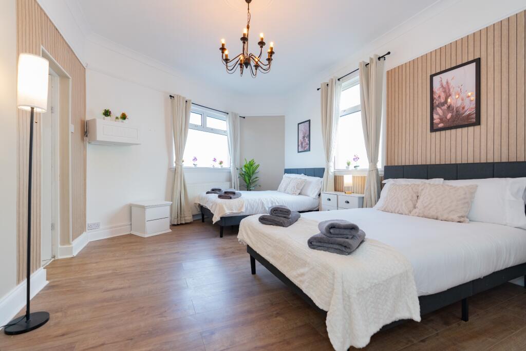 4 bed Semi Detached for rent in Portsmouth. From Belvoir - Southsea