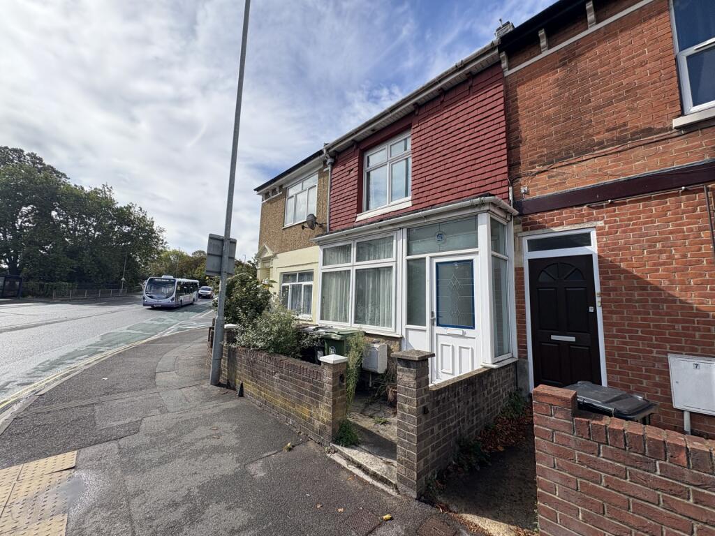 3 bed Mid Terraced House for rent in Portsmouth. From Belvoir - Southsea